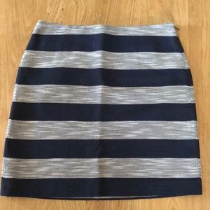 LOFT NWT Shift Skirt Ivory Beige and Navy Stripe